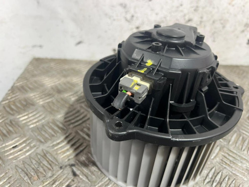 MOTOR CALEFACCION 