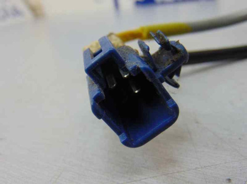  CERRADURA MALETERO / PORTON TOYOTA COROLLA VERSO (R1) 