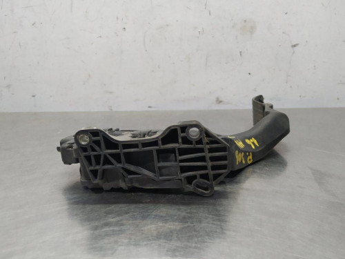  PEDAL ACELERADOR 