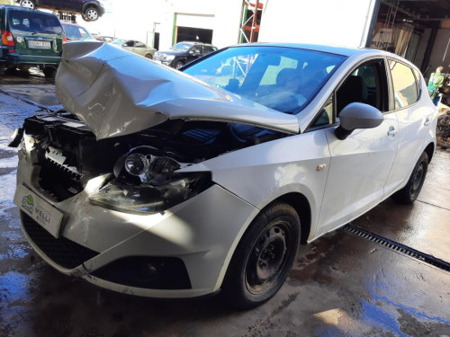 SEAT IBIZA BERLINA (6J5) 