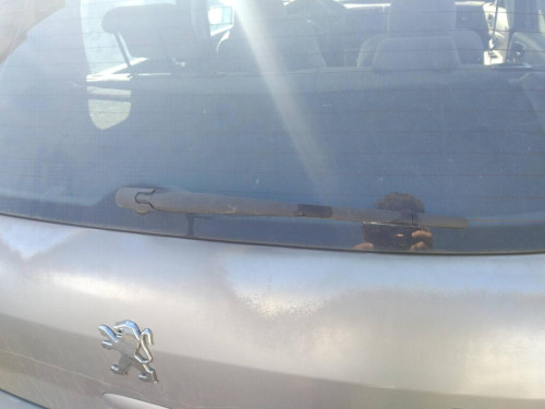BRAZO LIMPIA TRASERO Peugeot 307 (S1)(04.2001->06.2005) PEUGEOT 307 (S1)(04.2001->06.2005) 