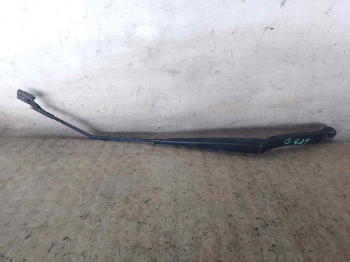 BRAZO LIMPIA DELANTERO DERECHO FIAT 500X (334) 