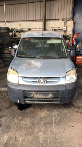 PEUGEOT PARTNER (S2) — автомобиль-донор на запчасти 