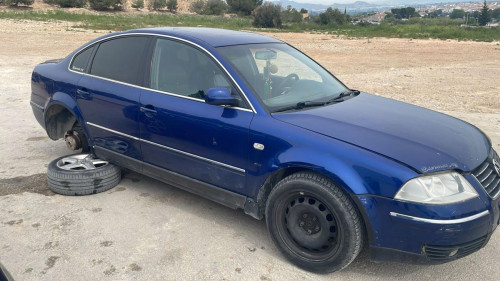 VOLKSWAGEN PASSAT BERLINA (3B3) — автомобиль-донор на запчасти 