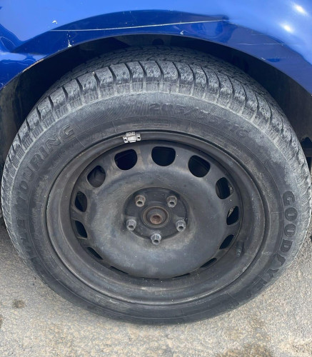 VOLKSWAGEN PASSAT BERLINA (3B3) — vehículo donante para recambios 