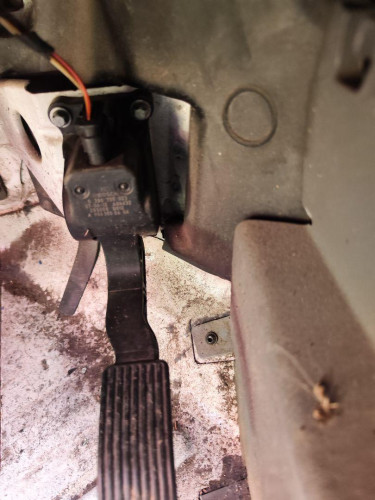 POTENCIOMETRO PEDAL Mercedes-Benz SPRINTER II FURGÓN 