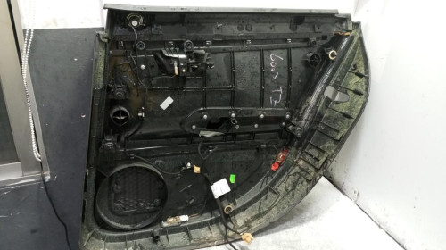 GUARNECIDO PUERTA TRASERA IZQUIERDA Audi A4 BERLINA (8E) 