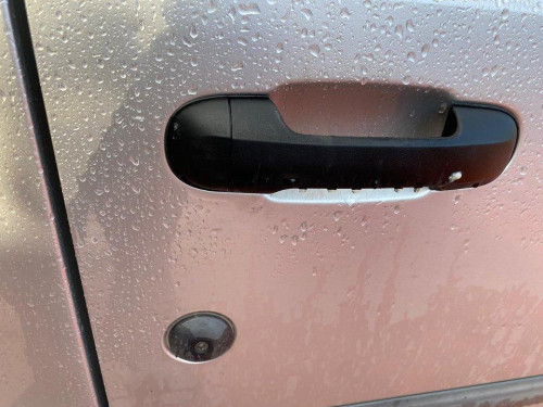 FORD TRANSIT CONNECT (TC7) — vehículo donante para recambios 