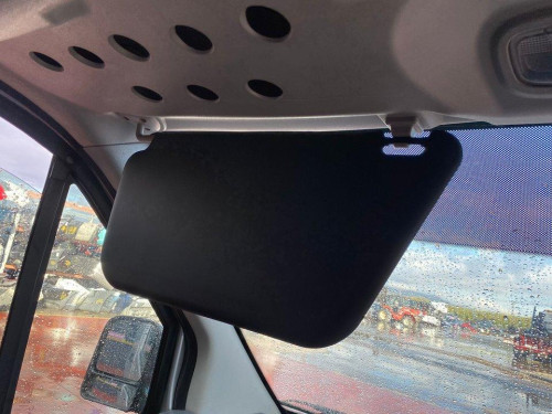 FORD TRANSIT CONNECT (TC7) — vehículo donante para recambios 