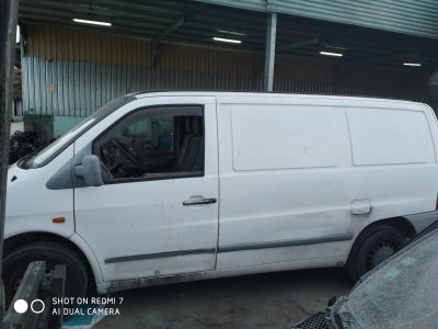 MERCEDES-BENZ VITO FURGÓN (638)