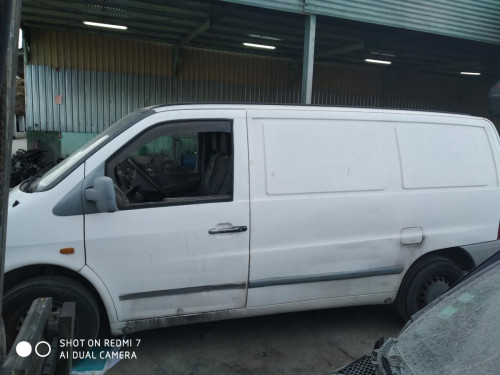  MERCEDES-BENZ VITO FURGÓN (638) 