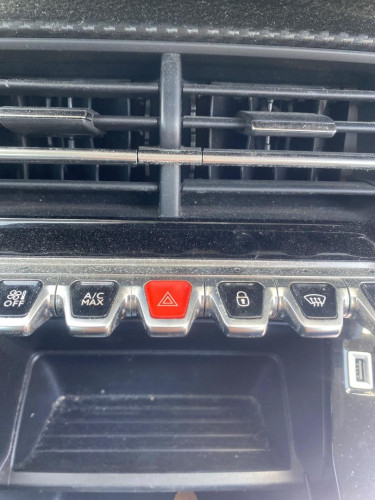 WARNING Peugeot 208 (P2) 