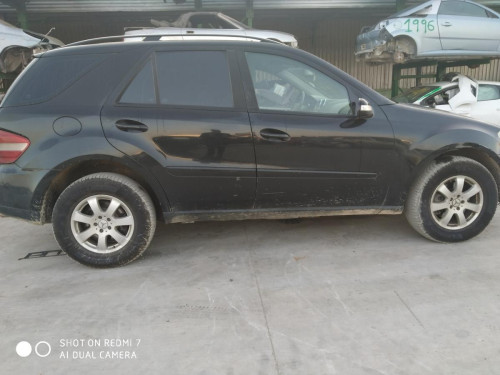 MERCEDES-BENZ CLASE ML (BM 164) 