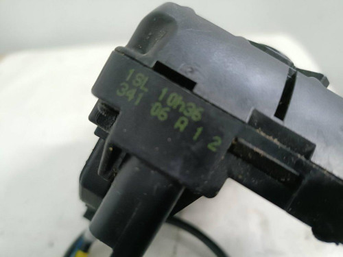 CERRADURA PUERTA DELANTERA DERECHA Nissan MICRA (K12E) 