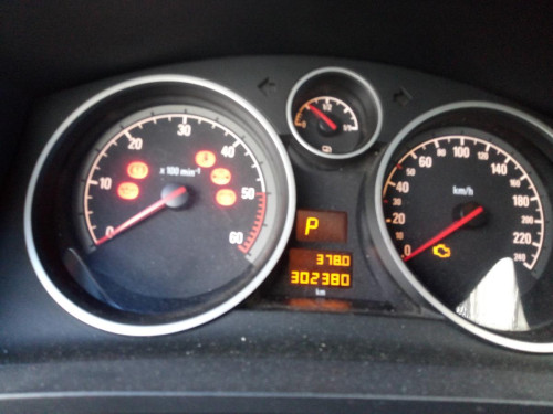  OPEL ZAFIRA B 