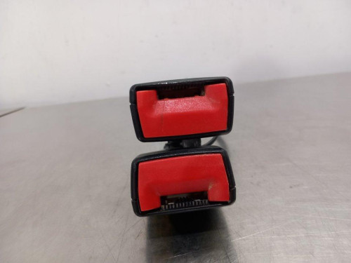  ENGANCHE CINTURON TRASERO CENTRAL VOLKSWAGEN BEETLE (5C1)(06.2011) 