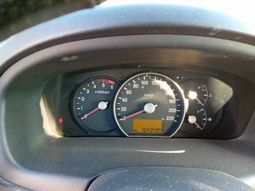 KIA CARENS (UN) — автомобиль-донор на запчасти 