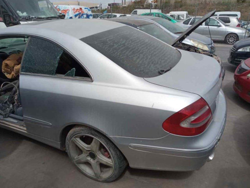  MERCEDES-BENZ CLK (BM 209) COUPE 