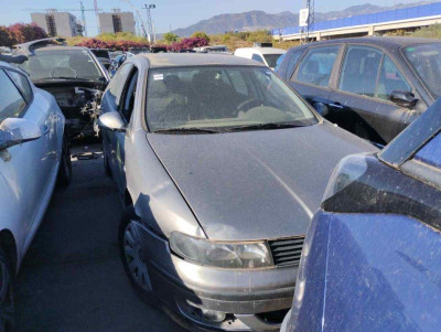SEAT LEON (1M1)