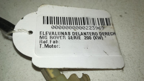  ELEVALUNAS DELANTERO DERECHO 