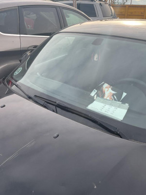 BRAZO LIMPIA DELANTERO IZQUIERDO