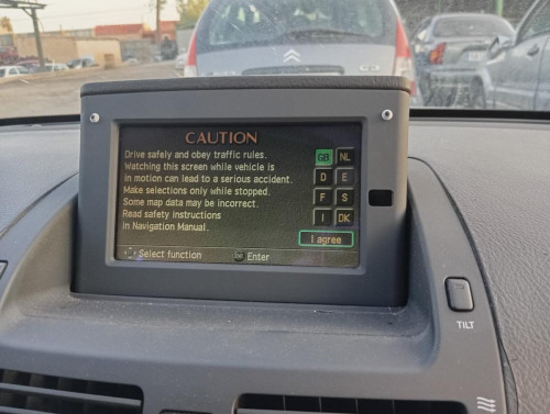  PANTALLA MULTIFUNCION Toyota AVENSIS BERLINA (T25) 