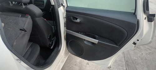  SEAT LEON (1P1) 