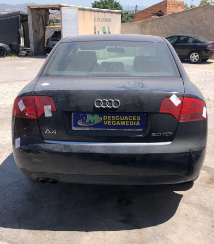 AUDI A4 BERLINA (8E) — автомобиль-донор на запчасти 