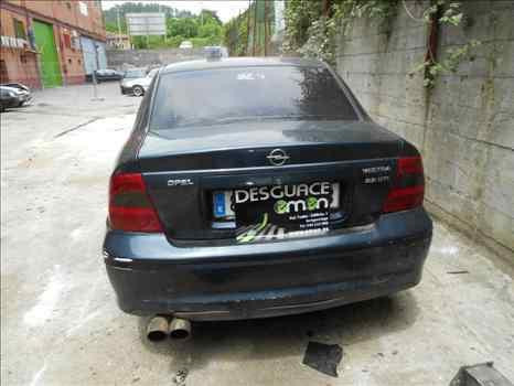  OPEL VECTRA B BERLINA 