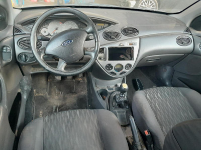 FORD FOCUS BERLINA (CAK)