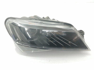 FARO DERECHO, SKODA, SUPERB BERLINA (3V3)
