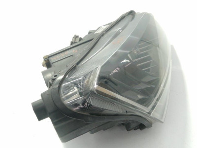 FARO DERECHO, SKODA, SUPERB BERLINA (3V3)