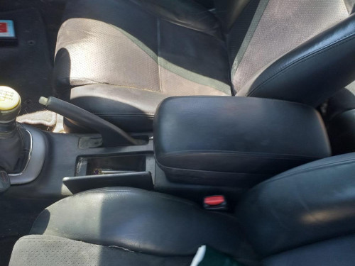  TOYOTA AVENSIS BERLINA (T25) 