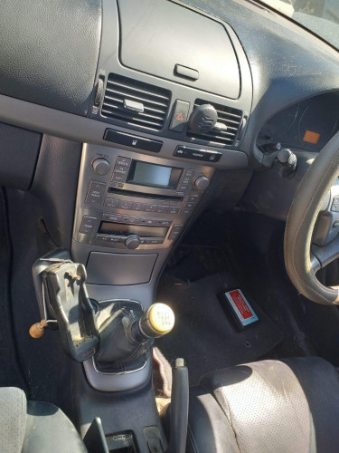  TOYOTA AVENSIS BERLINA (T25) 