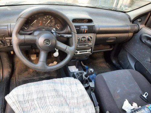  OPEL CORSA B 