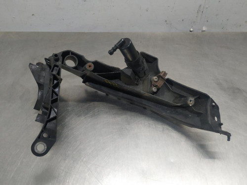  SOPORTE FARO IZQUIERDO AUDI A4 BERLINA (8K2) 