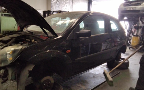  FORD FIESTA (CBK) 