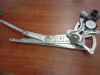 ELEVALUNAS DELANTERO IZQUIERDO TOYOTA LAND CRUISER (J15) 