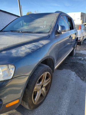 VOLKSWAGEN TOUAREG (7L6)