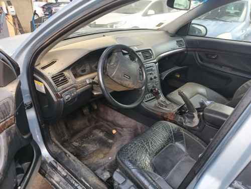 VOLVO S80 BERLINA — автомобиль-донор на запчасти 