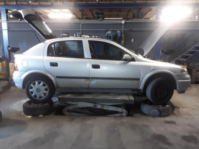 OPEL ASTRA G BERLINA
