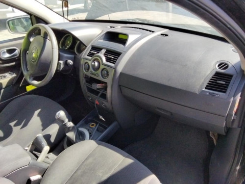 RENAULT MEGANE II BERLINA 5P — автомобиль-донор на запчасти 