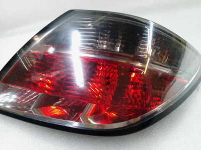 PILOTO TRASERO DERECHO, VOLKSWAGEN, TOURAN (1T1)