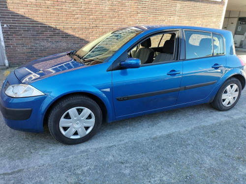  RENAULT MEGANE II BERLINA 5P 