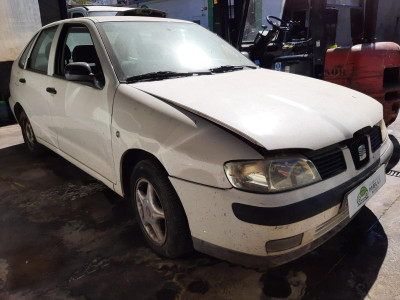SEAT CORDOBA BERLINA (6K2)