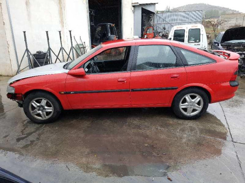  OPEL VECTRA B BERLINA 