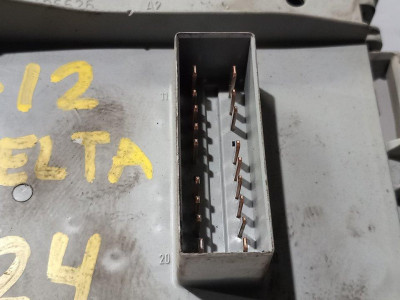 CAJA RELES / FUSIBLES, LANCIA, DELTA (181)