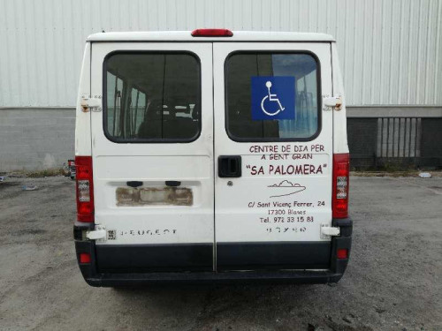 PEUGEOT — vehículo donante para recambios 