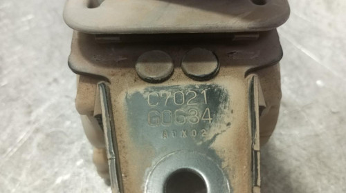CINTURON SEGURIDAD TRASERO IZQUIERDO 