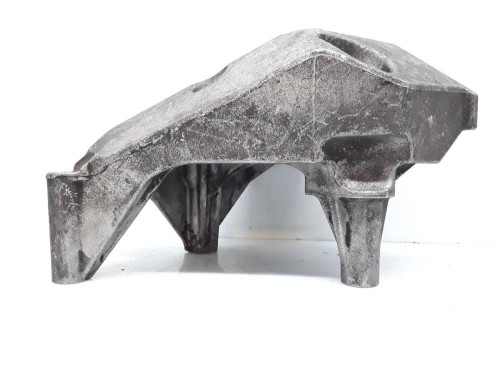 SOPORTE MOTOR IZQUIERDO 